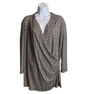Chico's Women's Black White Geometric Faux Wrap Tunic Top‎ Size 3 XL Old Money